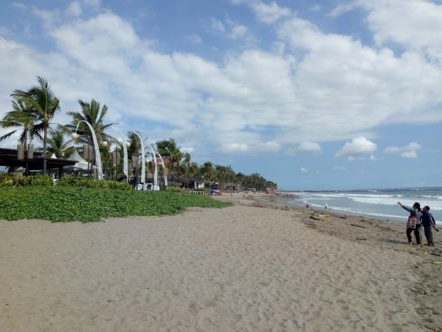 Petitenget Beach