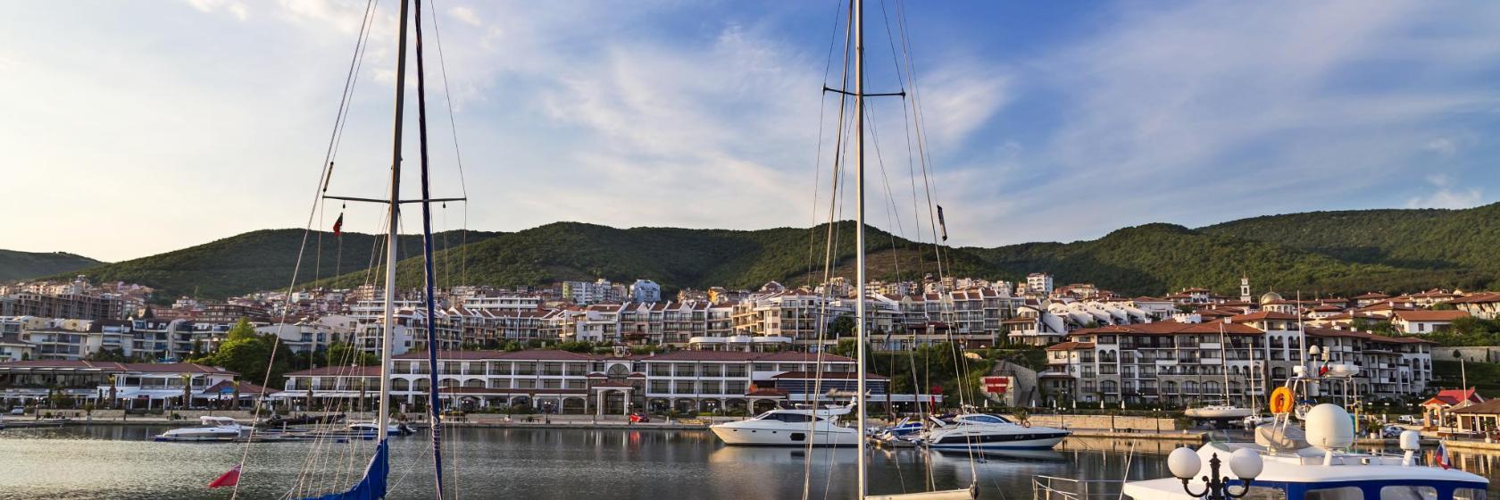 Dinevi Marina