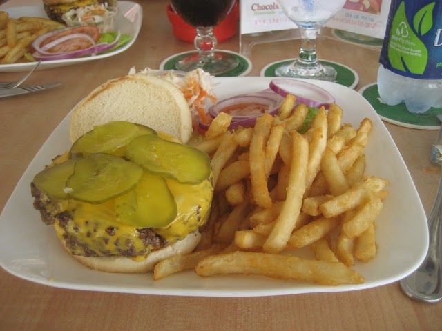 Cheri's Cafe
