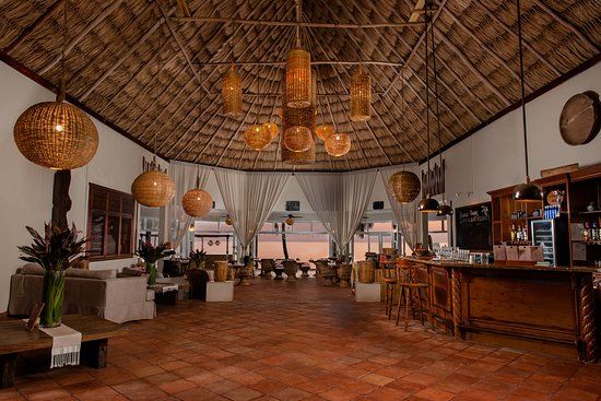 The Paddle House Beachfront Restaurant