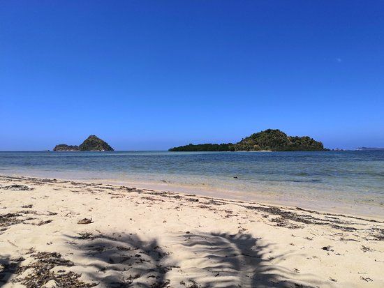 Lakdayan Beach