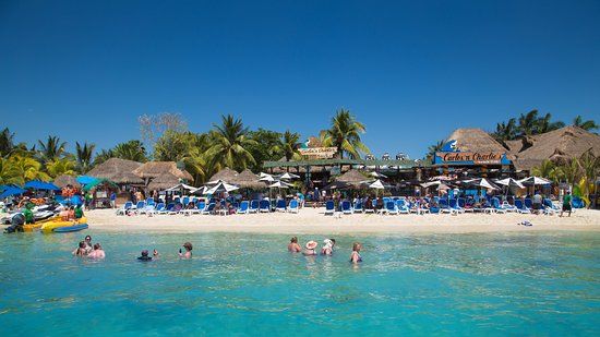 Carlos'n Charlie's Beach Club