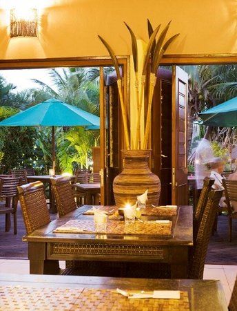 Mangoes Resort Restaurant & Bar