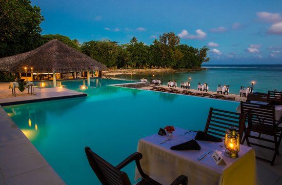 La table sur la plage