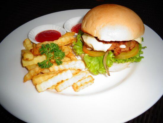 D'Star Bar & Resto